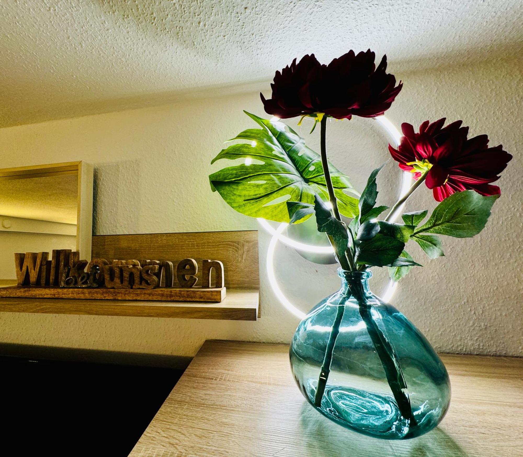 Tulip Path 3, Ferien & Monteur Wohnung Melle Bagian luar foto